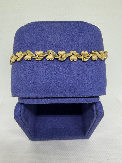 10K Solid Gold Flow Heart Bracelet - 7 Inches