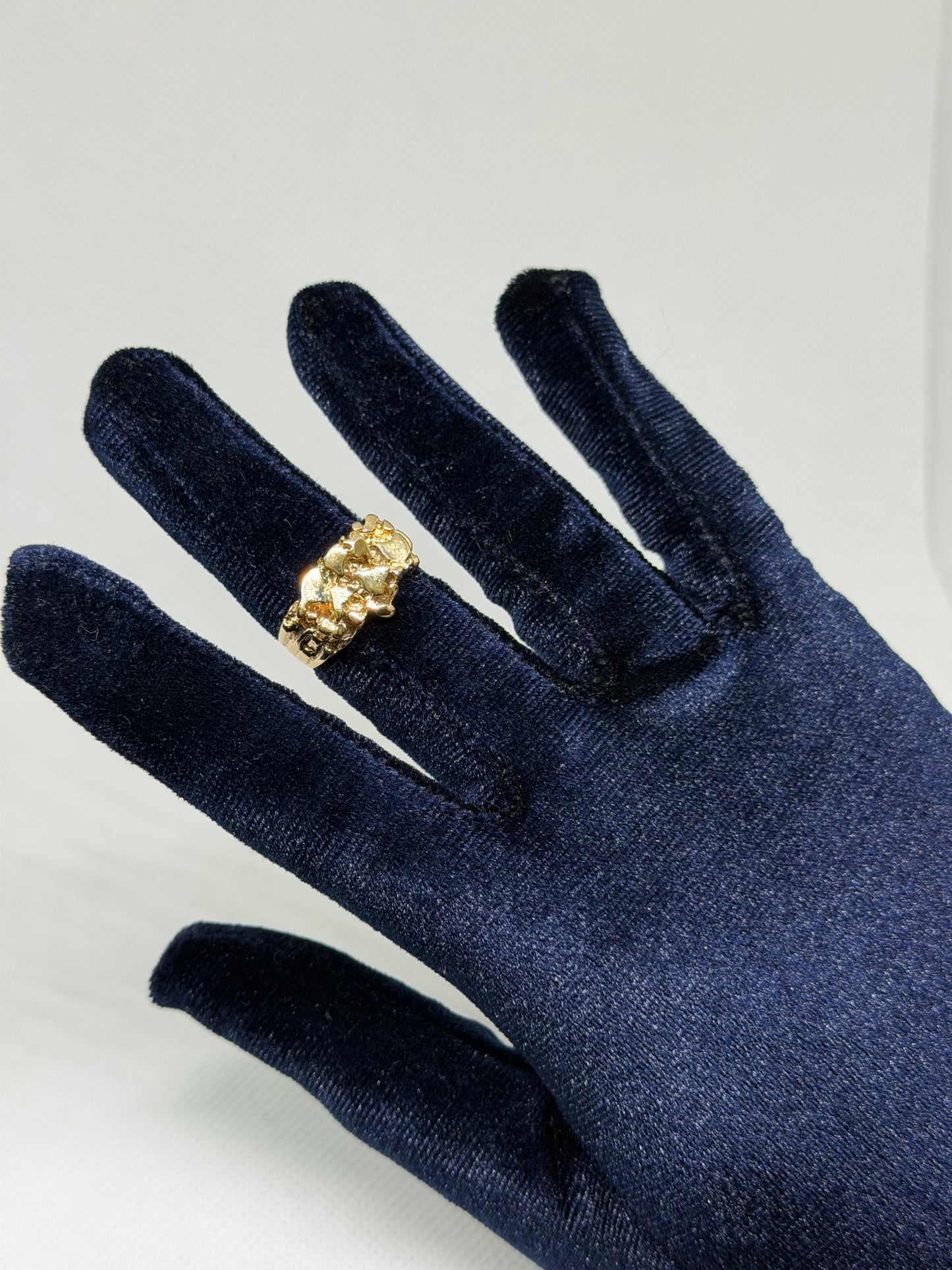 14K Solid Gold Nugget Ring - Size 8