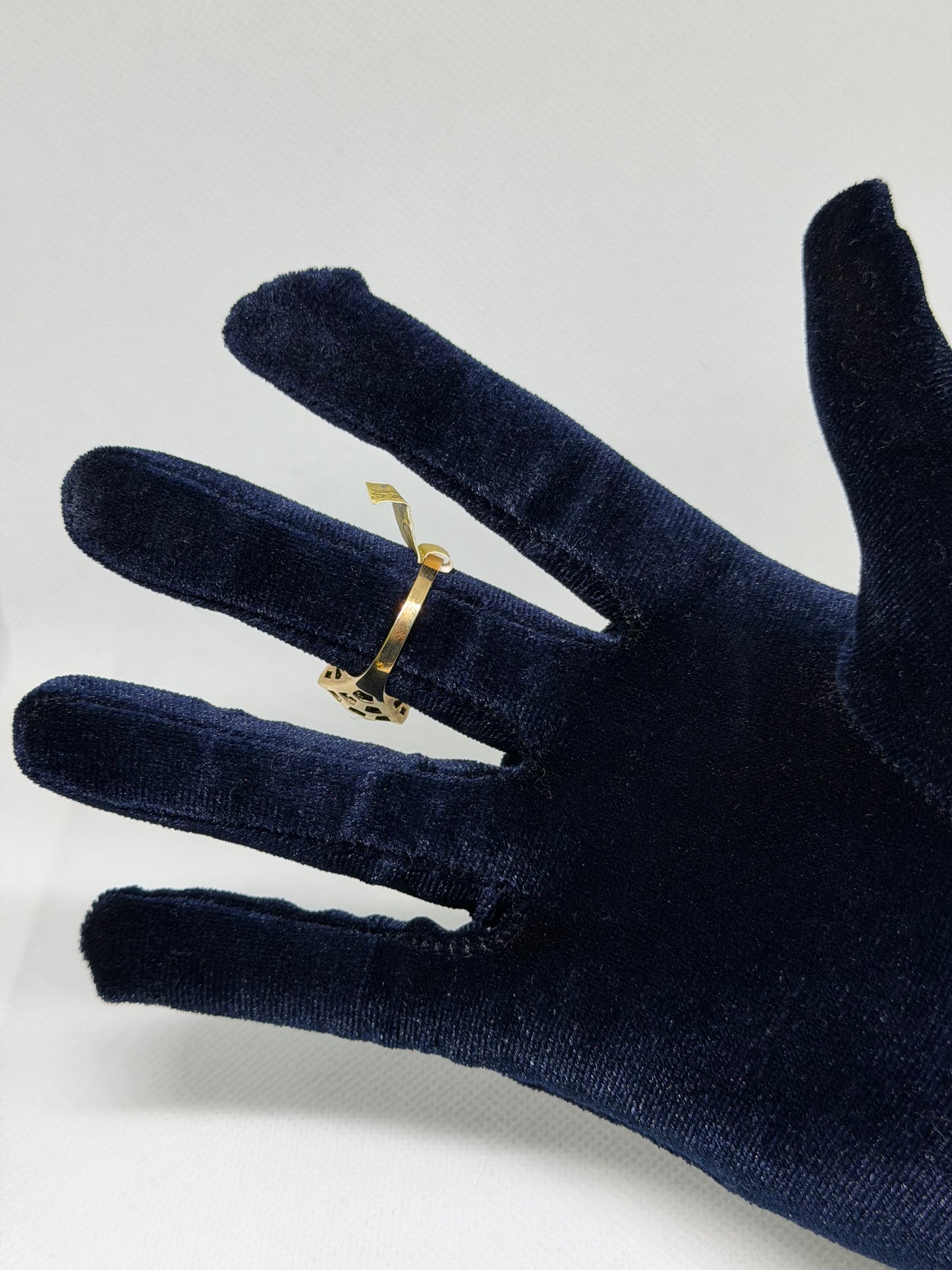 10K Solid Gold Last Supper Ring - Size 10.5