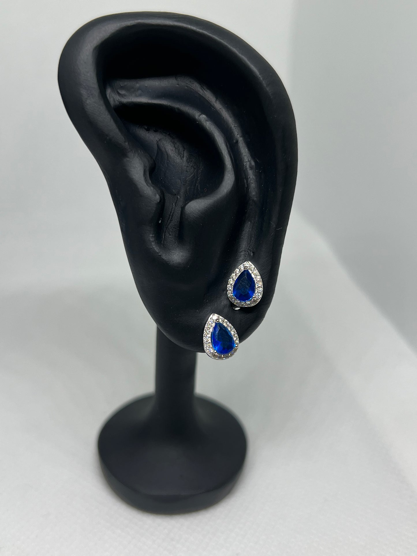 Sterling Silver Sapphire Teardrop Earrings and Pendant Set