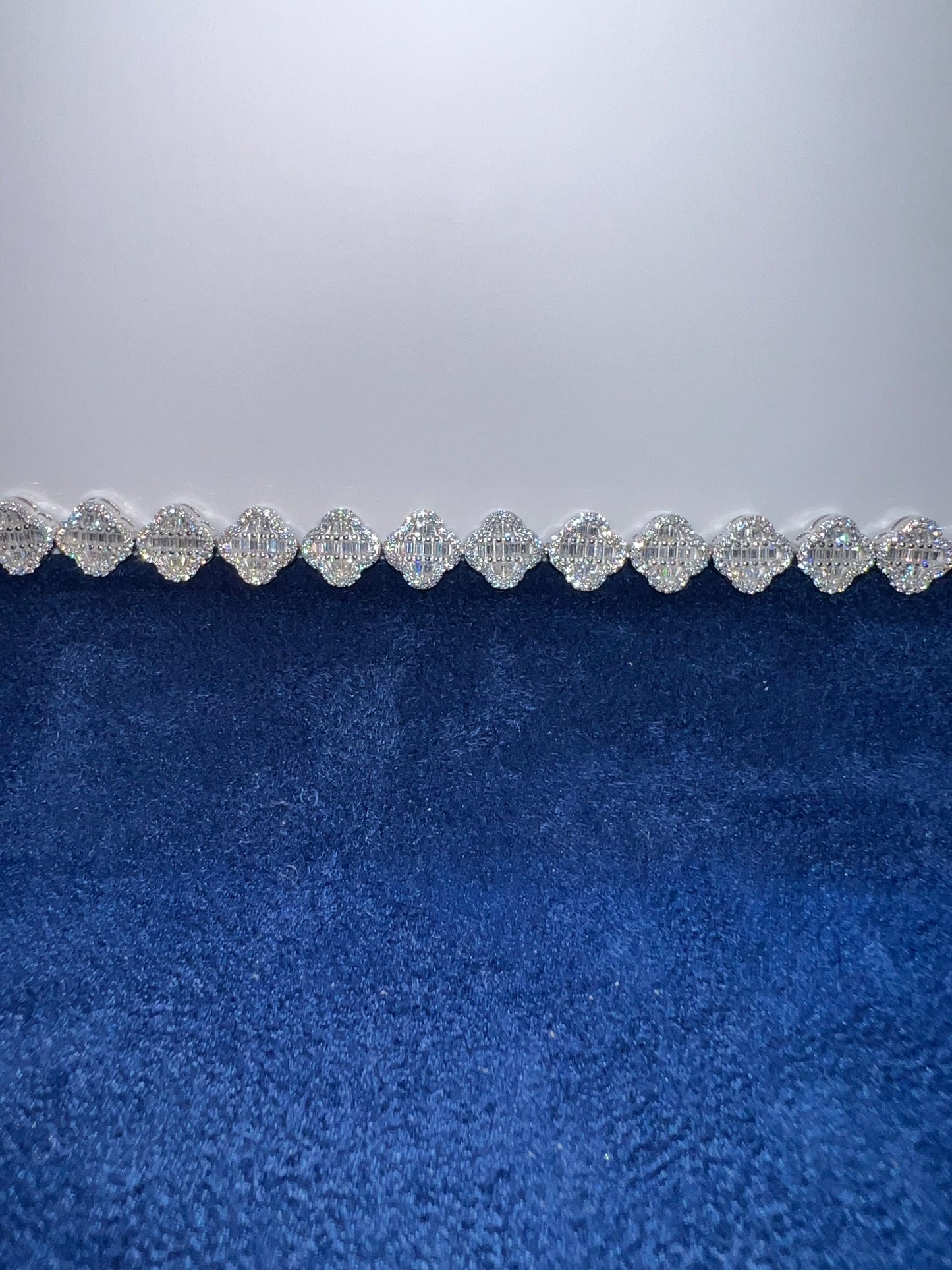 Four Clover Moissanite Bracelet