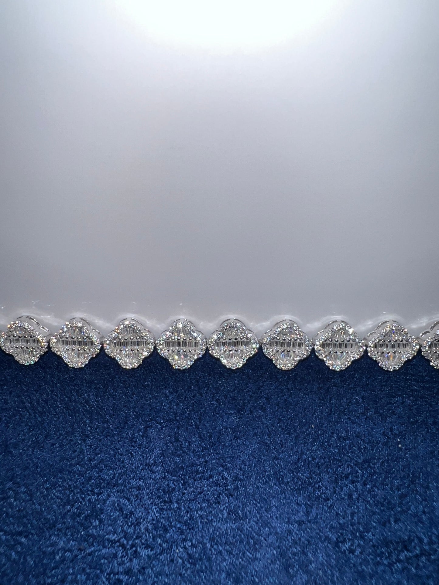 Four Clover Moissanite Bracelet