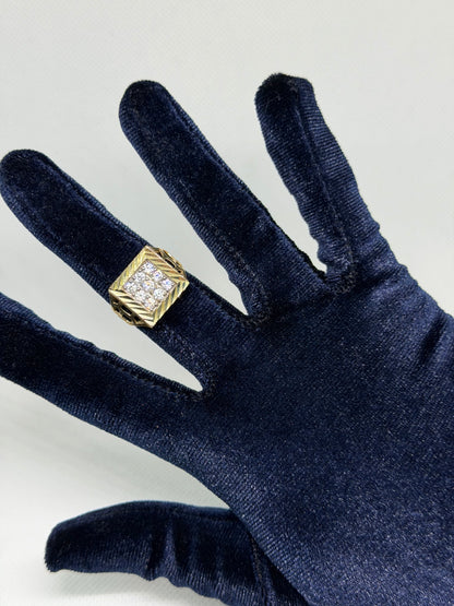 10K Solid Gold 9 Glacier Stone Ring - Size 10