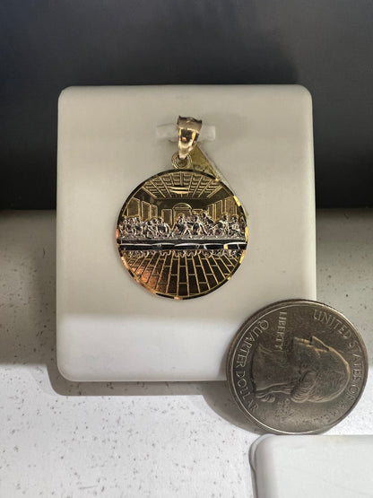 10K Gold Last Supper Circle Pendant (Medium)