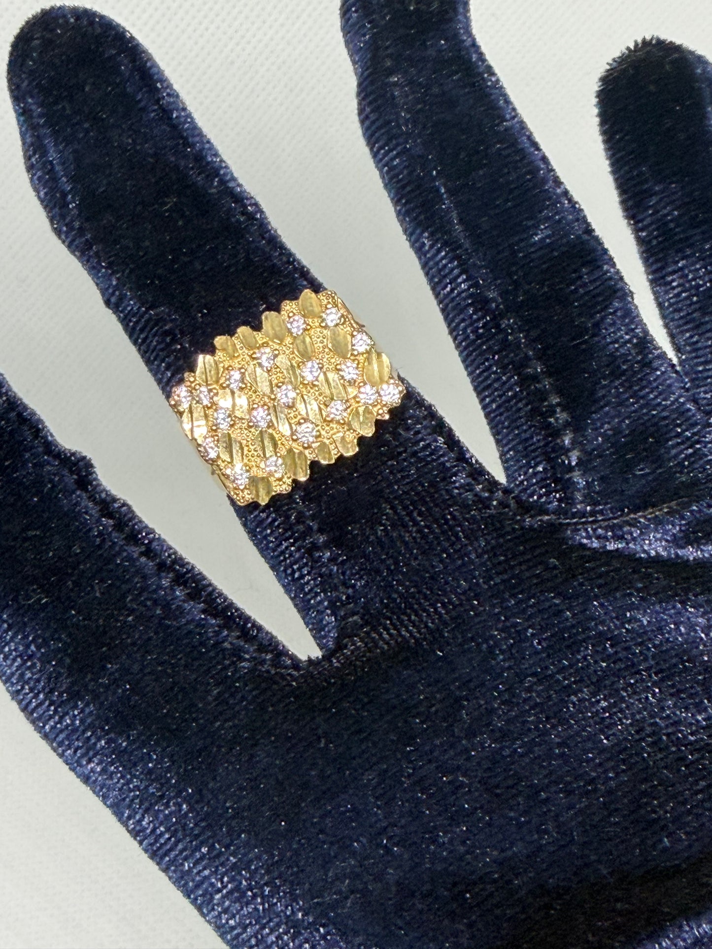 10K Solid Gold Nugget Ring - Size 10.5