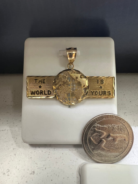 10K Gold World is Yours Pendant