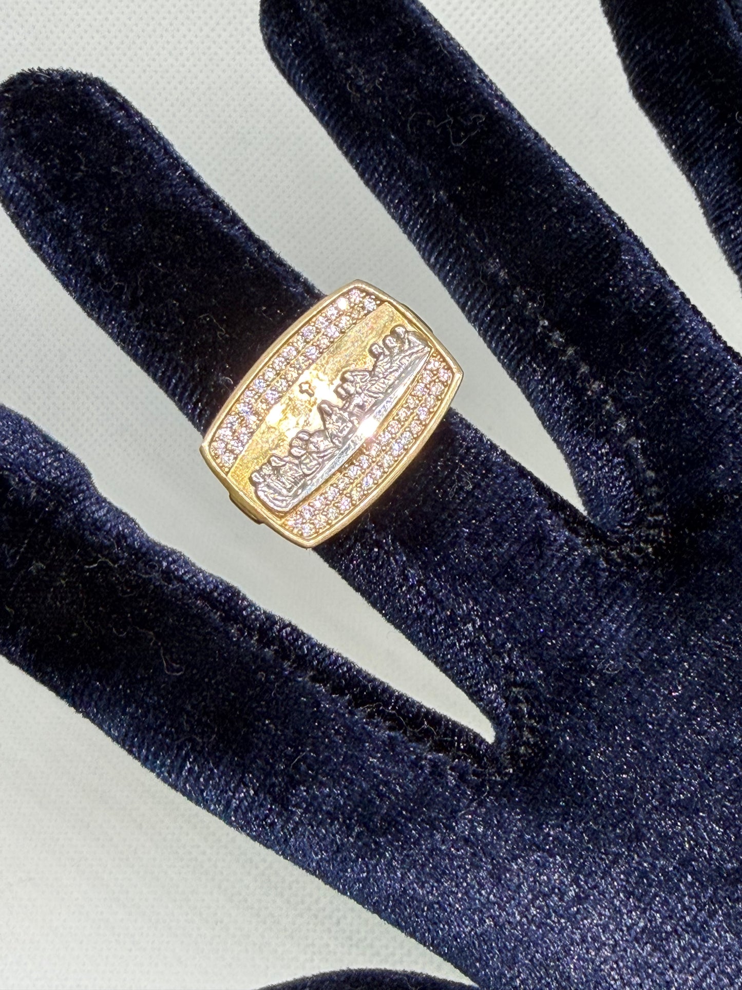 10K Solid Gold Last Supper Ring - Size 10