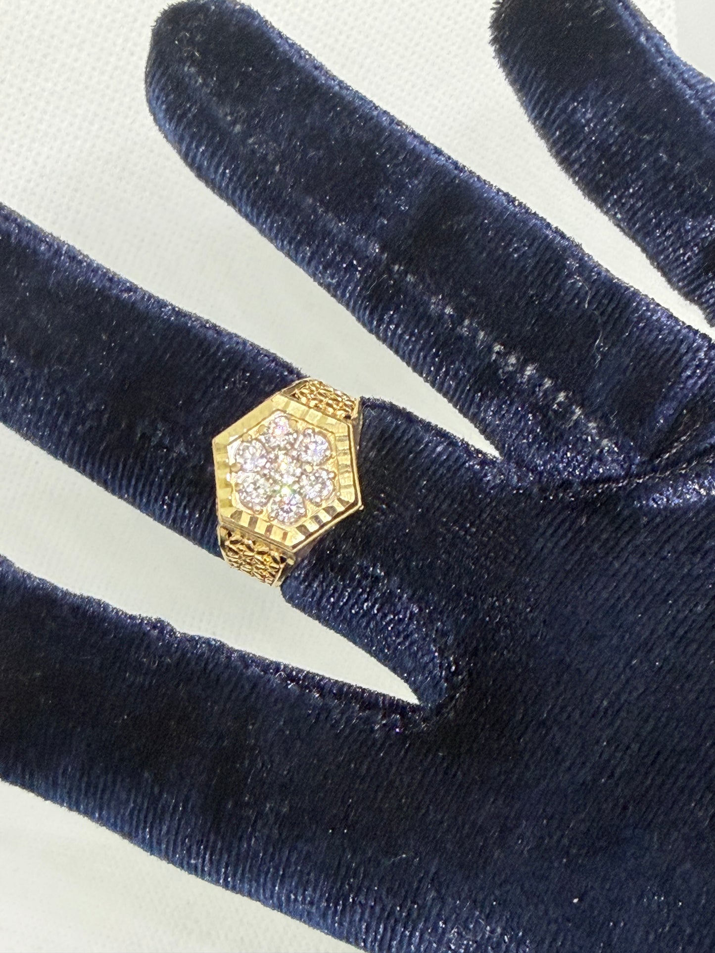 10K Solid Gold Glacier Stone Ring - Size 11