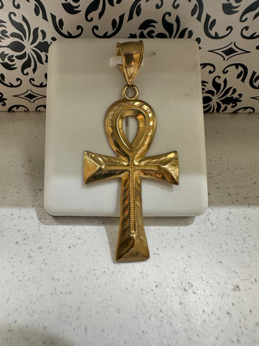 10K Aankh Pendant