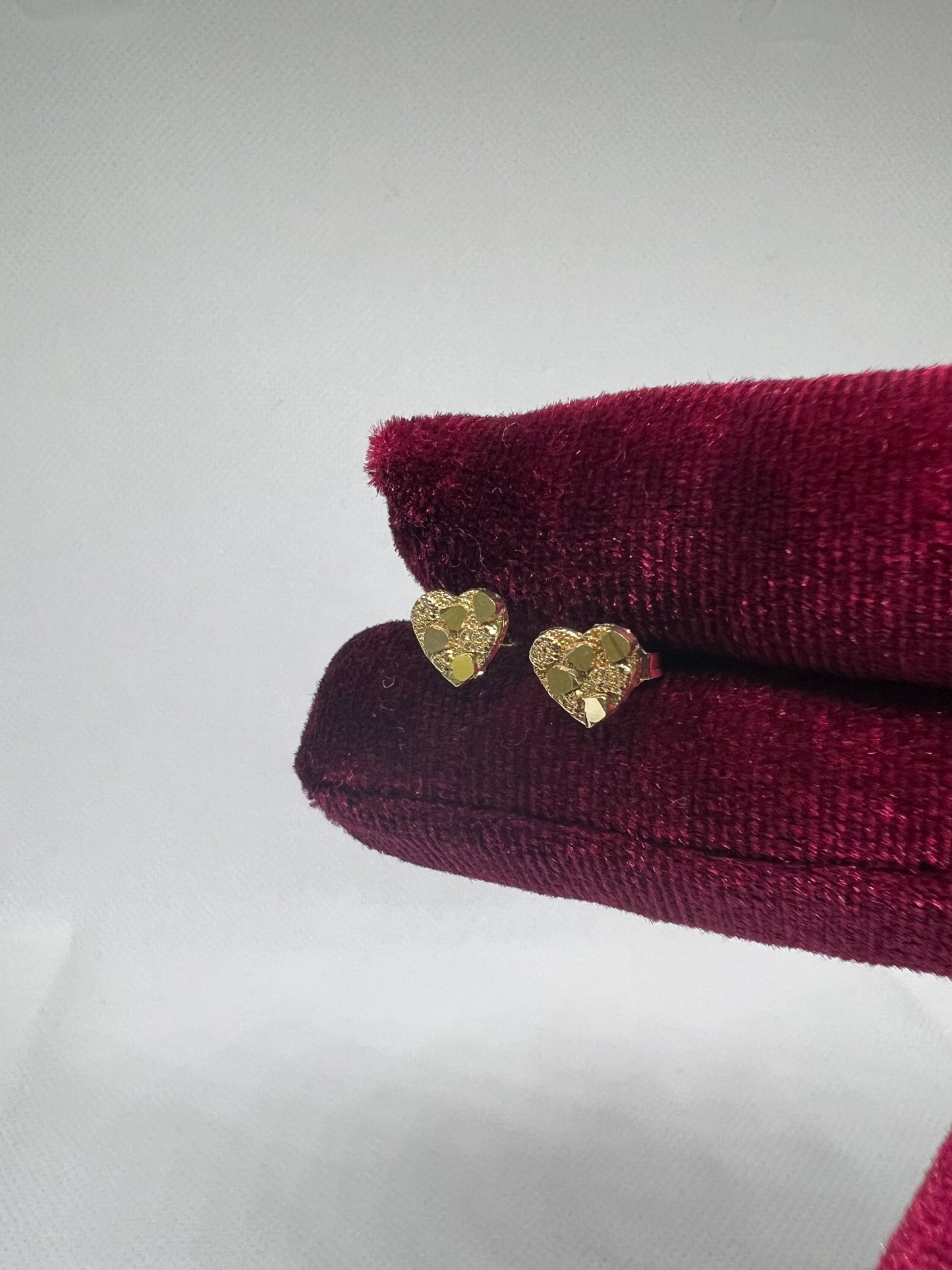10K Yellow Gold Heart Nugget Earrings - Chain Included
