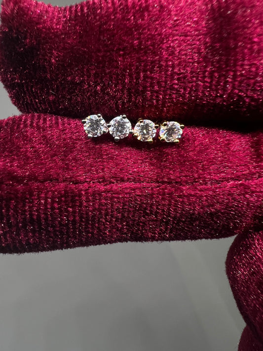 VS Silver Moissanite Stud Earrings