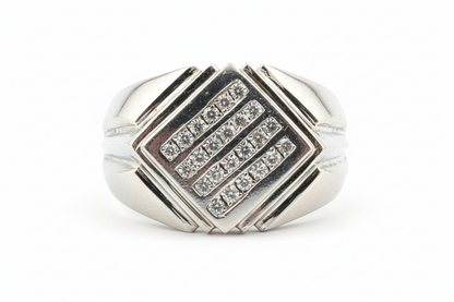 14K Solid White Gold Glacier Ring - Size 10